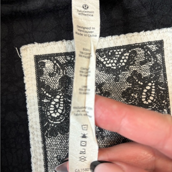 Lululemon Womens Quilted Scuba Special Edition Hooded Vest Performance Gray 6 - Picture 5 of 7